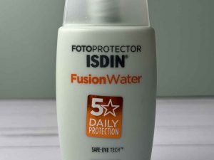 ضد آفتاب فیوژن واتر SPF50 ایزدین