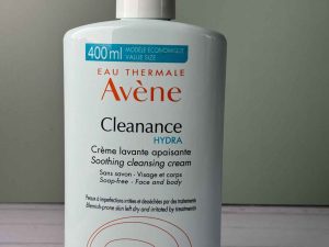 ژل شستشو صورت و بدن اون Avene مدل Cleanance HYDRA
