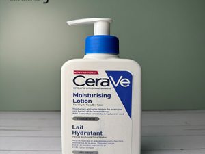 لوسیون مرطوبکننده صورت و بدن سراوی